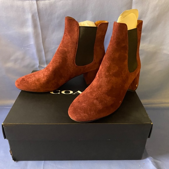 Coach Tia Ankle Slip On Suede Bootie In Wine Sz 8 FG2911 - Picture 3 of 15